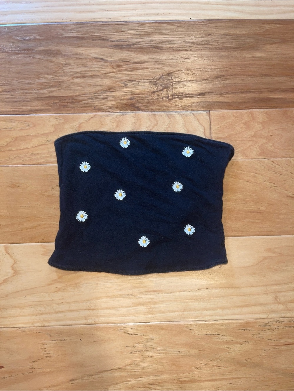 Black Daisy Embroidered Tube Top